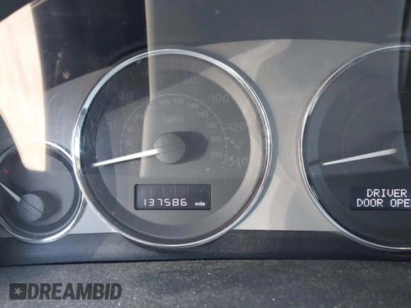 2009 Jeep Grand Cherokee Limited with VIN 1J8GR58K49C549633, listed as a IAAI auction lot 42050074 with 137,586 mi miles and . Bid and sale history available at DreamBid. Image 7.