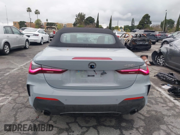 2024 BMW 4 Series 430i z VIN WBA23AT03RCP22962, wystawiony jako IAAI lot #41501751 z przebiegiem 26 632 mil mil oraz . Historia ofert i sprzedaży dostępna na DreamBid. Obrazek 17.