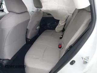 2024 Toyota Corolla Cross LE z VIN 7MUBAABG2RV103930, wystawiony jako IAAI lot #42051280 z przebiegiem 27 541 mil mil oraz . Historia ofert i sprzedaży dostępna na DreamBid. Obrazek 8.