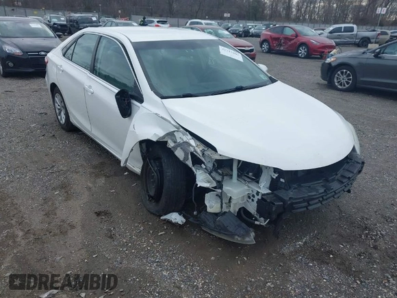 2015 Toyota Camry XLE with VIN 4T4BF1FK0FR479688, listed as a IAAI auction lot 41717801 with 131,365 mi miles. Bid and sale history available at carsss.com. Image 1.