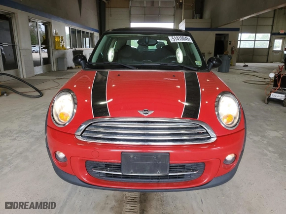 2013 MINI Cooper Hardtop with VIN WMWSU3C55DT544713, listed as a Copart auction lot 51410045 with 141,270 mi miles and Salvage Title. Bid and sale history available at carsss.com. Image 5.