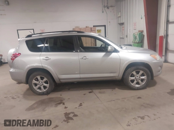 2009 Toyota RAV4 Ltd with VIN JTMBF31VX9D017204, listed as a IAAI auction lot 41630093 with 210,590 mi miles. Bid and sale history available at carsss.com. Image 13.