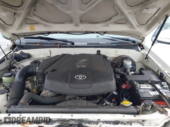 2006 Toyota Tundra SR5 with VIN 5TBRU34166S477272, listed as a IAAI auction lot 41608321 with Not Provided miles and . Bid and sale history available at carsss.com. Image 10.