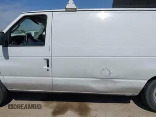 2004 Ford Econoline Cargo with VIN 1FTRE14W44HA29084, listed as a IAAI auction lot 41793350 with 123,429 mi miles. Bid and sale history available at carsss.com. Image 14.