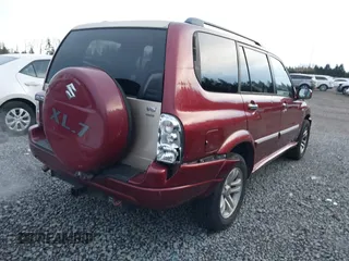 2006 Suzuki XL-7 Touring with VIN JS3TX92V964107363, listed as a IAAI auction lot 40892026 with 116,501 mi miles. Bid and sale history available at carsss.com. Image 4.