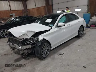 2015 Mercedes-Benz C-Class C 400 with VIN 55SWF6GB7FU035307, listed as a IAAI auction lot 41546482 with 165,945 mi miles. Bid and sale history available at carsss.com. Image 17.