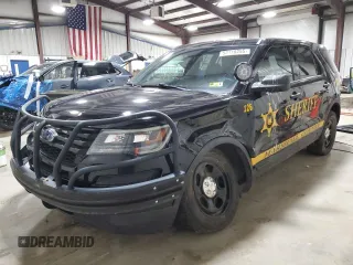 2016 Ford Police Interceptor Utility z VIN 1FM5K8AR7GGB54066, wystawiony jako Copart lot #52110255 z przebiegiem 95 302 mil mil oraz Szkody całkowita. Historia ofert i sprzedaży dostępna na DreamBid. Obrazek 1.