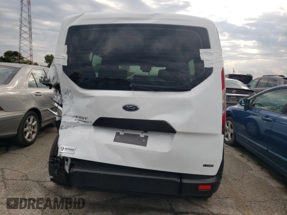 2022 Ford Transit Connect XL z VIN NM0GE9E29N1524891, wystawiony jako Copart lot #67585133 z przebiegiem 7 025 mil mil oraz . Historia ofert i sprzedaży dostępna na DreamBid. Obrazek 6.