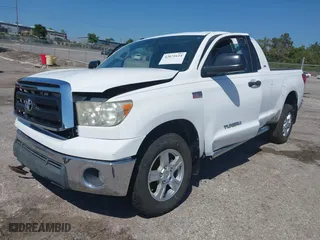 2011 Toyota Tundra 2WD Truck with VIN 5TFRY5F14BX103493, listed as a IAAI auction lot 42071614 with 92,811 mi miles. Bid and sale history available at carsss.com. Image 21.