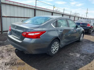 2017 Nissan Altima SV with VIN 1N4AL3AP3HC207720, listed as a IAAI auction lot 41615184 with 156,258 mi miles and . Bid and sale history available at carsss.com. Image 4.