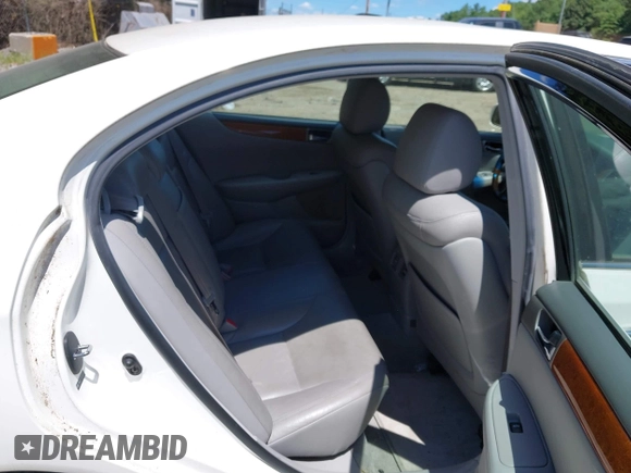2005 Lexus ES 350 with VIN JTHBA30GX55134172, listed as a IAAI auction lot 42781364 with 292,824 mi miles and . Bid and sale history available at DreamBid. Image 8.