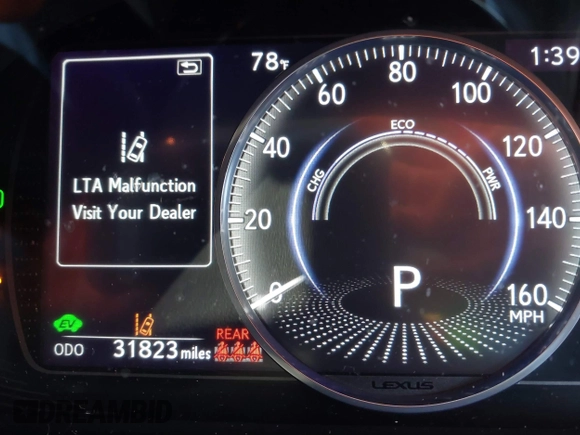 2021 Lexus ES with VIN 58ADA1C16MU008101, listed as a IAAI auction lot 41821059 with 31,823 mi miles. Bid and sale history available at carsss.com. Image 15.