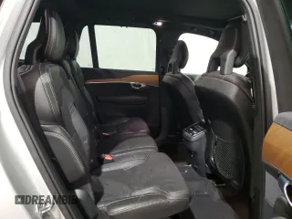2017 Volvo XC90 Inscription z VIN YV4A22PL0H1168007, wystawiony jako Copart lot #88967015 z przebiegiem 112 924 mil mil oraz Szkoda całkowita • Salvage title. Historia ofert i sprzedaży dostępna na DreamBid. Obrazek 11.
