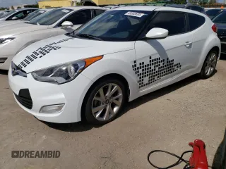 2017 Hyundai Veloster with VIN KMHTC6AD1HU322526, listed as a Copart auction lot 49550693 with 47,781 mi miles. Bid and sale history available at carsss.com. Image 1.
