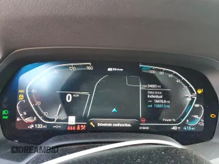 2023 BMW X5 xDrive45e z VIN 5UXTA6C02P9N98430, wystawiony jako Copart lot #51509085 z przebiegiem 24 093 mil mil oraz Szkoda całkowita • Salvage title. Historia ofert i sprzedaży dostępna na DreamBid. Obrazek 9.