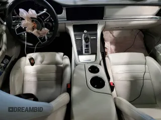 2018 Porsche Panamera 4S с VIN WP0AB2A77JL135434, выставлен на аукционе Copart как лот 44850205 с пробегом Не указан миль и Списание • Salvage title. История ставок и продаж доступна на DreamBid. Изображение 8.