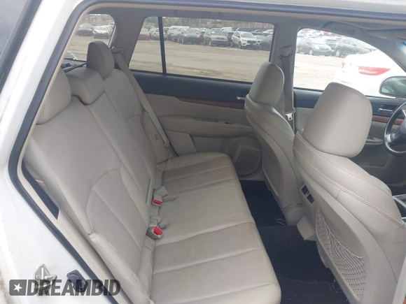 2014 Subaru Outback Limited with VIN 4S4BRBLC5E3223944, listed as a IAAI auction lot 42091879 with 246,628 mi miles and . Bid and sale history available at DreamBid. Image 8.