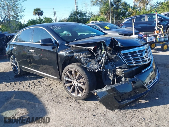 2014 Cadillac XTS with VIN 2G61L5S34E9261034, listed as a IAAI auction lot 41250779 with 178,218 mi miles. Bid and sale history available at carsss.com. Image 1.