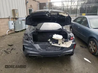 2020 BMW M8 z VIN WBSAE0C08LCD38407, wystawiony jako Copart lot #36917983 z przebiegiem 24 462 mil mil oraz . Historia ofert i sprzedaży dostępna na DreamBid. Obrazek 6.