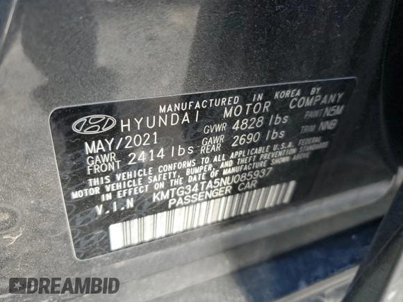 2022 Genesis G70 2.0T z VIN KMTG34TA5NU085937, wystawiony jako Copart lot #47049485 z przebiegiem 25 470 mil mil oraz Szkoda całkowita • Salvage title. Historia ofert i sprzedaży dostępna na DreamBid. Obrazek 12.