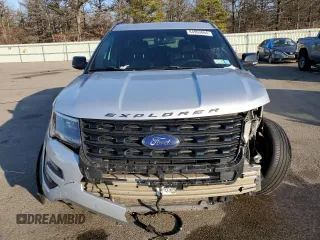 2016 Ford Explorer Sport with VIN 1FM5K8GT9GGB14686, listed as a Copart auction lot 84963664 with 98,751 mi miles and Non Repairable. Bid and sale history available at DreamBid. Image 5.