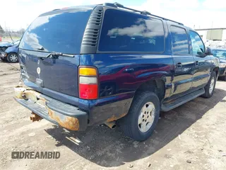 2006 Chevrolet Suburban Z71 with VIN 3GNFK16Z26G220672, listed as a IAAI auction lot 42016952 with 163,829 mi miles and . Bid and sale history available at DreamBid. Image 4.