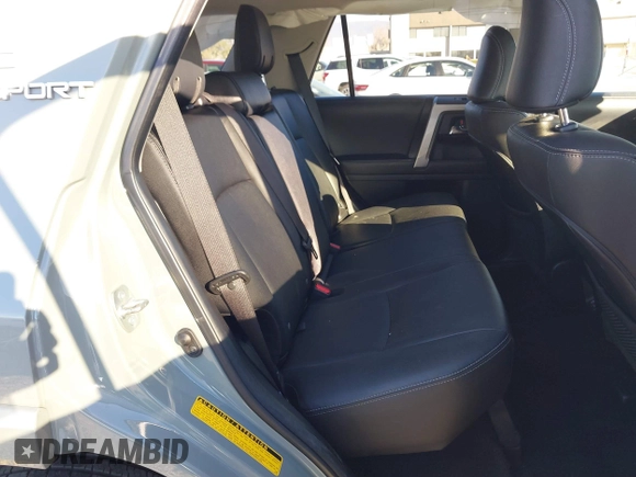 2022 Toyota 4Runner TRD Sport with VIN JTESU5JR8N5987279, listed as a IAAI auction lot 41298543 with 71,032 mi miles and . Bid and sale history available at DreamBid. Image 8.