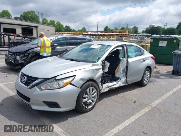 2017 Nissan Altima SV z VIN 1N4AL3AP1HC476475, wystawiony jako IAAI lot #39312828 z przebiegiem 59 498 mil mil oraz . Historia ofert i sprzedaży dostępna na DreamBid. Obrazek 2.