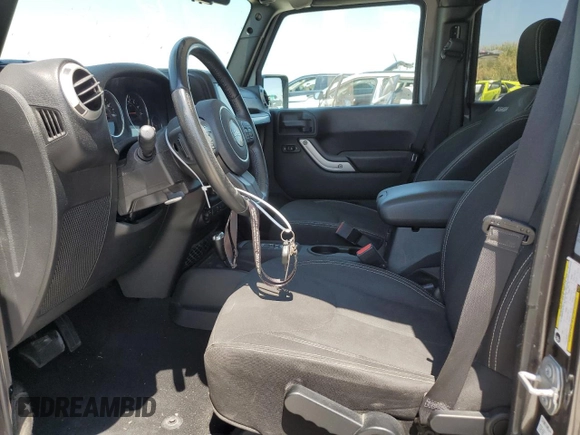 2018 Jeep Wrangler JK Unlimited Sahara with VIN 1C4HJWEG1JL919420, listed as a Copart auction lot 68130694 with 62,130 mi miles and Salvage Title. Bid and sale history available at carsss.com. Image 7.
