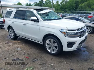 2024 Ford Expedition Platinum z VIN 1FMJU1M87REA86904, wystawiony jako IAAI lot #42335782 z przebiegiem 6 411 mil mil oraz . Historia ofert i sprzedaży dostępna na DreamBid. Obrazek 1.