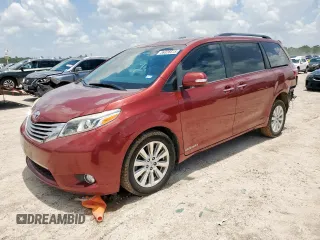 2017 Toyota Sienna XLE Auto Access Seat with VIN 5TDYZ3DC1HS827867, listed as a Copart auction lot 59326675 with 45,901 mi miles and Salvage title. Bid and sale history available at DreamBid. Image 1.