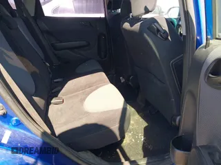 2007 Honda Fit Sport with VIN JHMGD386X7S036286, listed as a IAAI auction lot 42481245 with 172,055 mi miles and . Bid and sale history available at DreamBid. Image 8.
