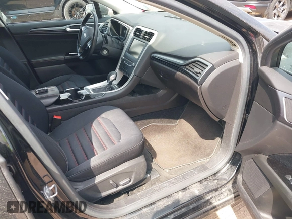 2015 Ford Fusion SE with VIN 3FA6P0HD0FR278196, listed as a IAAI auction lot 42098829 with 94,473 mi miles and . Bid and sale history available at DreamBid. Image 5.