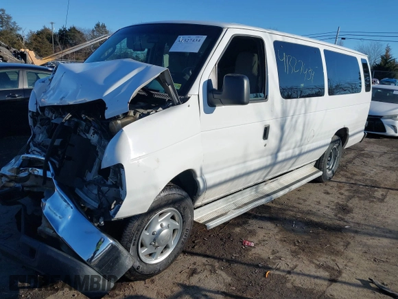 2010 Ford Econoline Passenger XL с VIN 1FBSS3BLXADA00923, выставлен на аукционе IAAI как лот 41327434 с пробегом 229 175 миль миль и . История ставок и продаж доступна на DreamBid. Изображение 17.