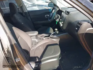 2019 Kia Soul with VIN KNDJN2A25K7024371, listed as a IAAI auction lot 41696682 with 74,430 mi miles. Bid and sale history available at carsss.com. Image 5.