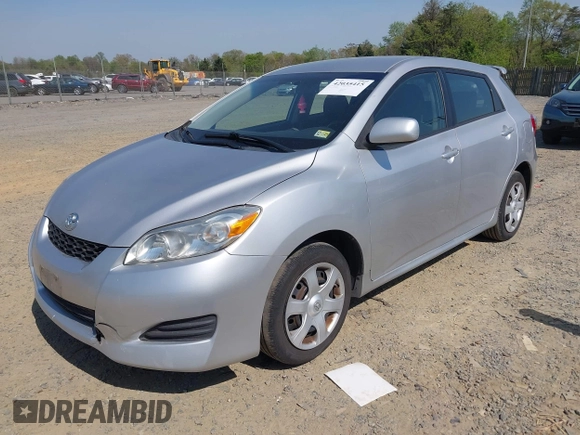 2010 Toyota Matrix with VIN 2T1KU4EEXAC287878, listed as a IAAI auction lot 42035415 with 283,726 mi miles. Bid and sale history available at carsss.com. Image 2.