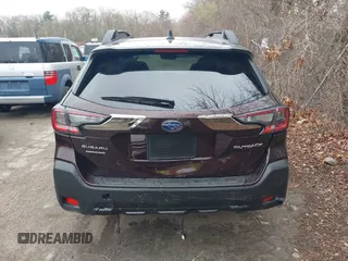 2025 Subaru Outback Limited z VIN 4S4BTANC2S3199865, wystawiony jako IAAI lot #42066365 z przebiegiem 1 016 mil mil oraz . Historia ofert i sprzedaży dostępna na DreamBid. Obrazek 16.