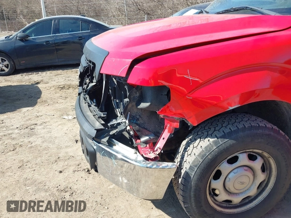2014 Ford F-150 XL with VIN 1FTPF1CF4EKF18109, listed as a IAAI auction lot 41769763 with 228,098 mi miles and . Bid and sale history available at DreamBid. Image 17.