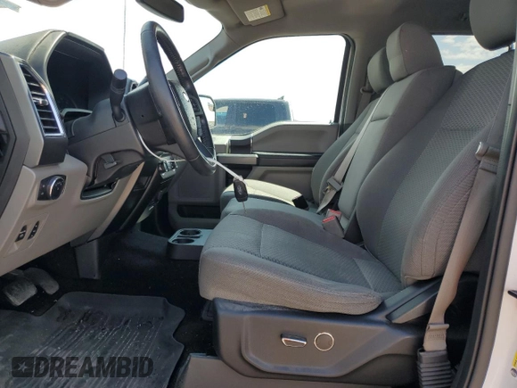 2017 Ford F-150 XL с VIN 1FTEW1C84HFA35547, выставлен на аукционе Copart как лот 55910955 с пробегом 160 954 миль миль и Списание • Salvage title. История ставок и продаж доступна на DreamBid. Изображение 7.