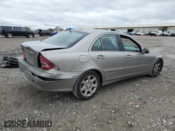 2006 Mercedes-Benz C 280 Luxury with VIN WDBRF54H06F741868, listed as a Copart auction lot 80679604 with 248,120 mi miles and Salvage Title. Bid and sale history available at DreamBid. Image 3.