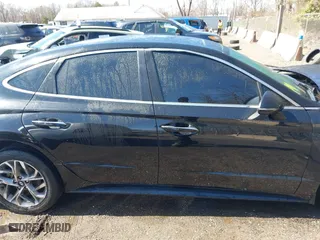 2020 Hyundai Sonata SEL with VIN 5NPEF4JA3LH059215, listed as a IAAI auction lot 41813711 with 48,784 mi miles. Bid and sale history available at carsss.com. Image 13.