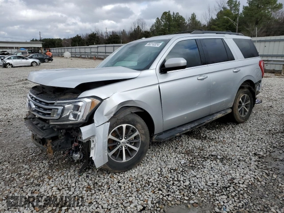 2018 Ford Expedition XLT with VIN 1FMJU1HT6JEA17396, listed as a Copart auction lot 86210324 with 70,990 mi miles and Salvage Title. Bid and sale history available at carsss.com. Image 1.