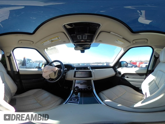 2019 Land Rover Range Rover Sport HSE Dynamic with VIN SALWV2SV7KA421090, listed as a IAAI auction lot 41161330 with 41,748 mi miles. Bid and sale history available at carsss.com. Image 18.
