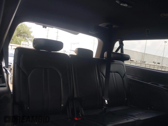 2018 Ford Expedition Max Limited z VIN 1FMJK2ATXJEA70785, wystawiony jako IAAI lot #42099109 z przebiegiem 118 144 mil mil oraz . Historia ofert i sprzedaży dostępna na DreamBid. Obrazek 19.