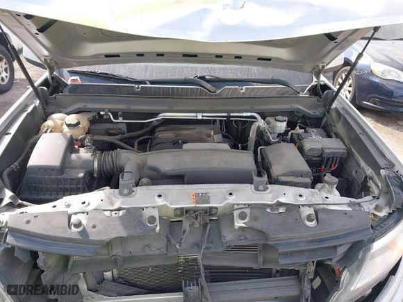 2019 Chevrolet Colorado 2WD Work Truck with VIN 1GCGSBEA7K1199177, listed as a IAAI auction lot 41622091 with 105,231 mi miles. Bid and sale history available at carsss.com. Image 10.