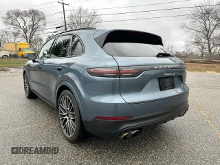 2019 Porsche Cayenne S with VIN WP1AB2AY2KDA61391, listed as a Copart auction lot 52459645 with 151,916 mi miles and Clean title. Bid and sale history available at DreamBid. Image 3.