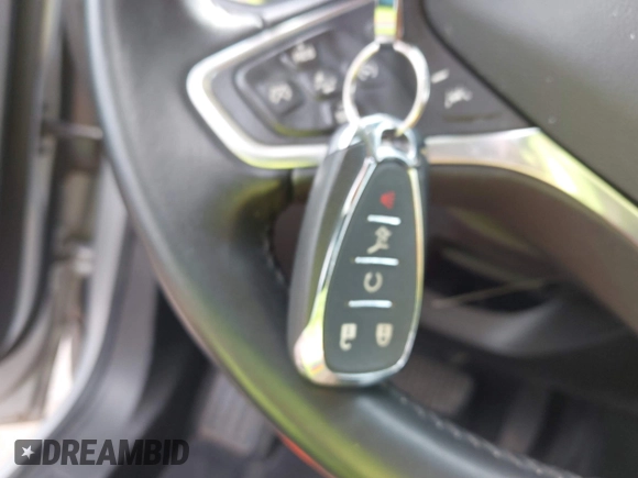 2022 Chevrolet Equinox LT with VIN 2GNAXJEV9N6138247, listed as a IAAI auction lot 42245739 with 192,813 mi miles and . Bid and sale history available at DreamBid. Image 10.
