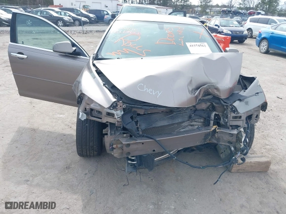 2012 Chevrolet Malibu LT w/2LT with VIN 1G1ZD5E00CF271040, listed as a IAAI auction lot 41574362 with 192,373 mi miles. Bid and sale history available at carsss.com. Image 6.
