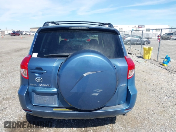 2008 Toyota RAV4 Ltd with VIN JTMBK31V785066137, listed as a IAAI auction lot 41721036 with 209,510 mi miles. Bid and sale history available at carsss.com. Image 16.