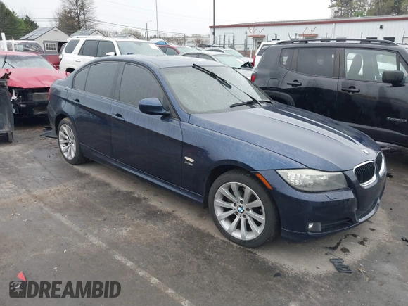 2011 BMW 3 Series 328i xDrive with VIN WBAPK5G50BNN31595, listed as a IAAI auction lot 41873082 with 1 mi miles. Bid and sale history available at carsss.com. Image 1.